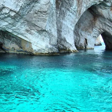 Daphne * Agios Dimitrios (Zakynthos)